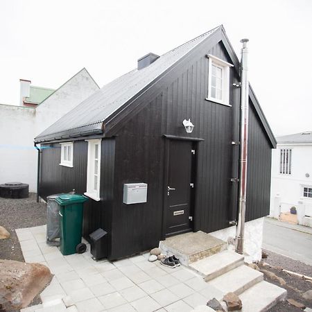 Two Bedroom Vacation Home In The Center Of Torshavn Exterior photo